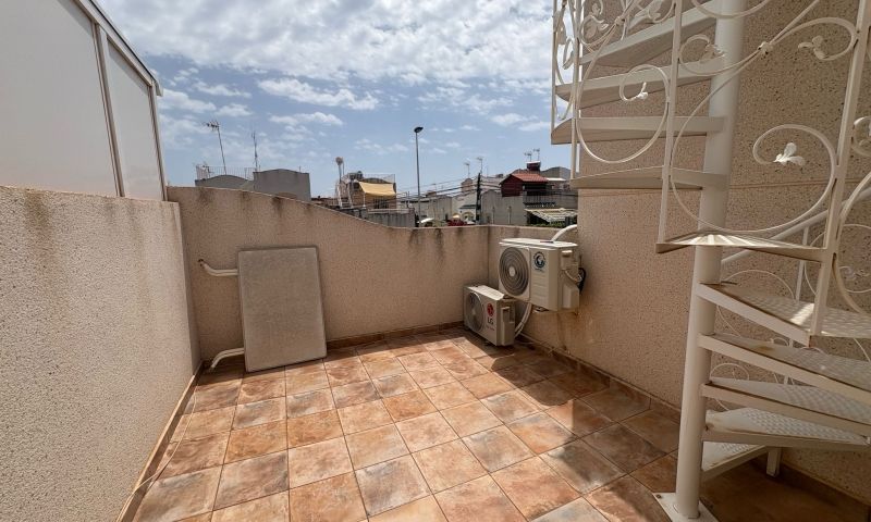 Duplex for Sale in Torrevieja, Alicante