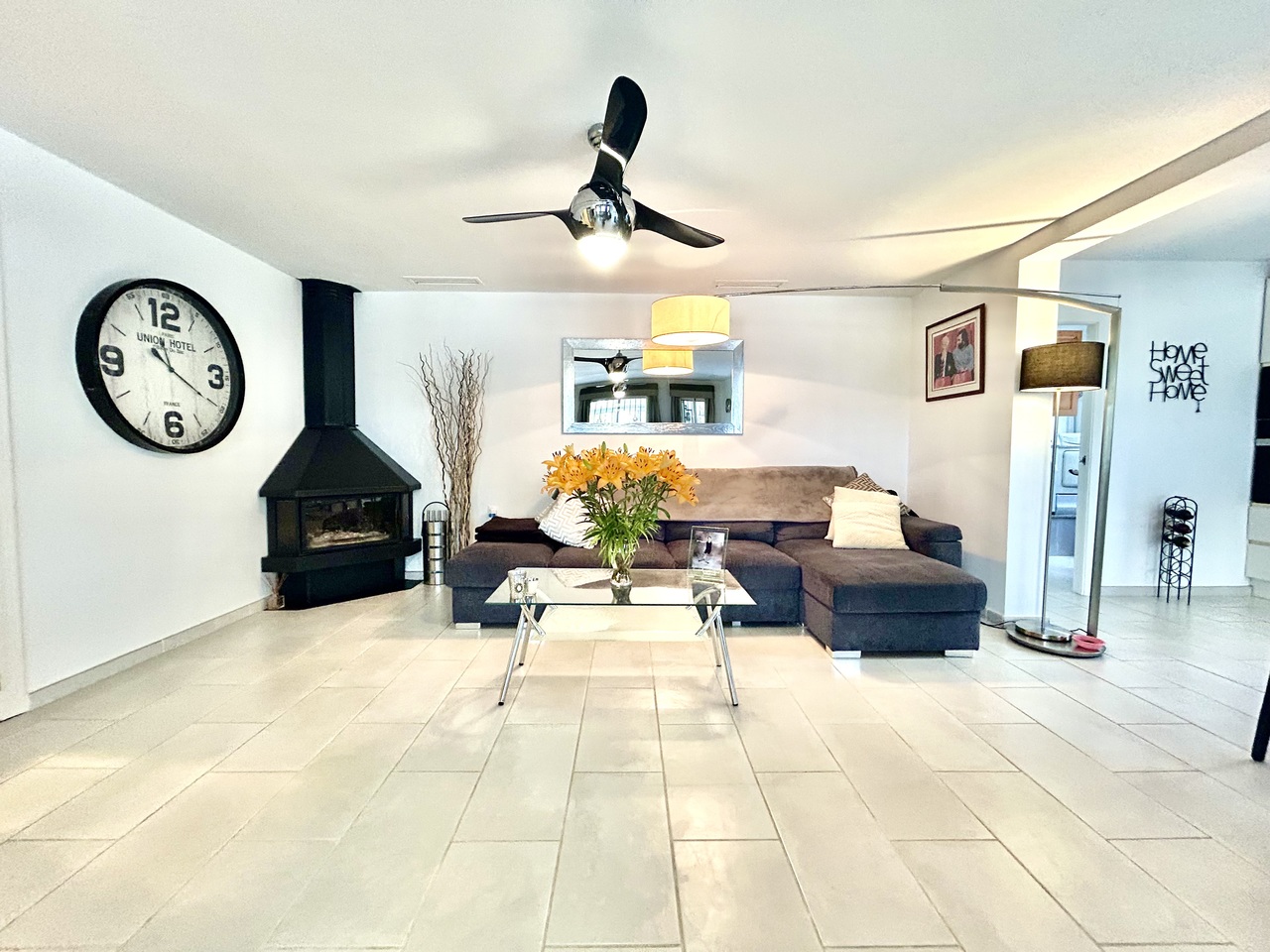 Villa for Sale in Catral, Alicante