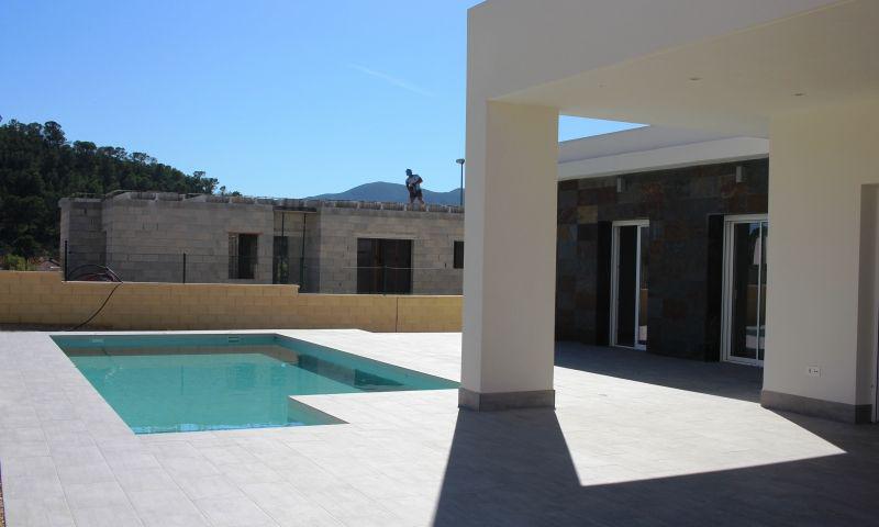 VILLA BETWEEN SEA AND MOUNTAIN
