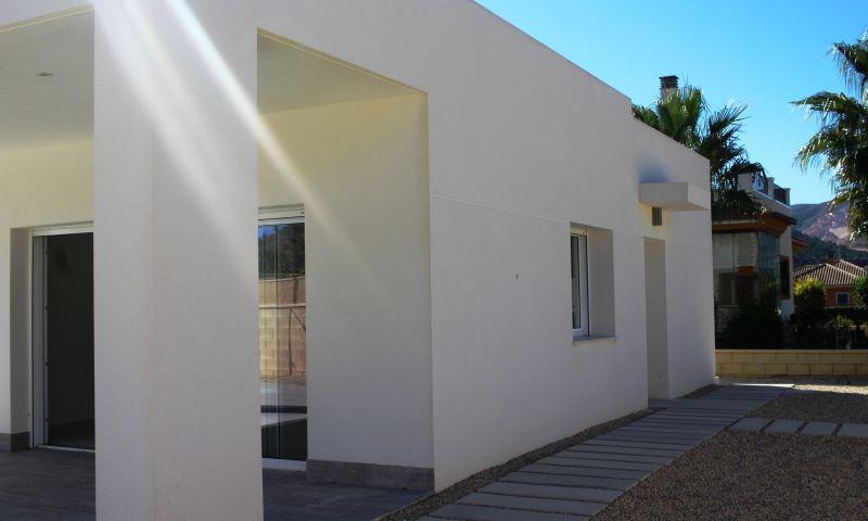 VILLA BETWEEN SEA AND MOUNTAIN