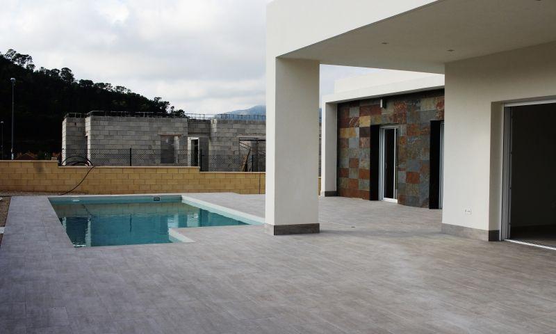 VILLA BETWEEN SEA AND MOUNTAIN