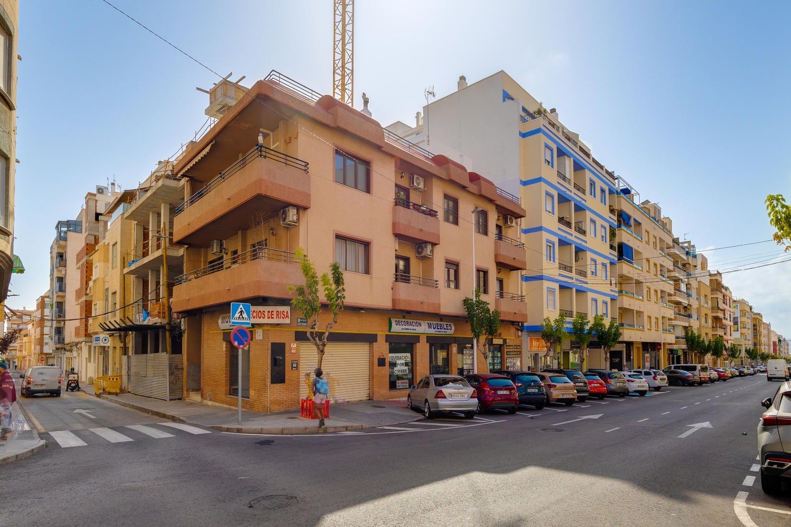 Penthouse for Sale in Torrevieja, Alicante