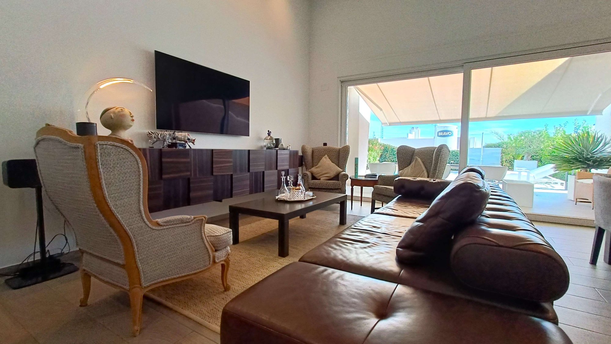 Villa for Sale in Algorfa, Alicante