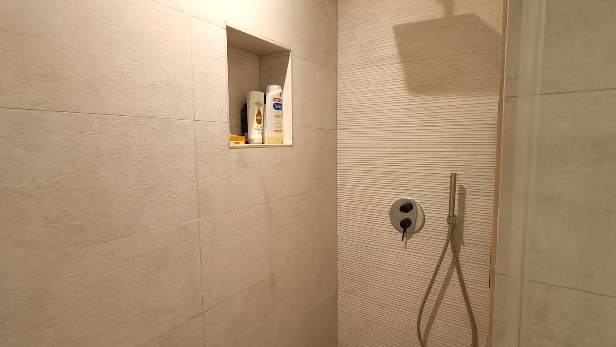 Villa for Sale in Algorfa, Alicante