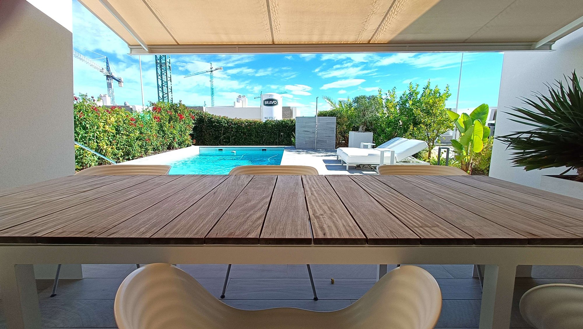 Villa for Sale in Algorfa, Alicante