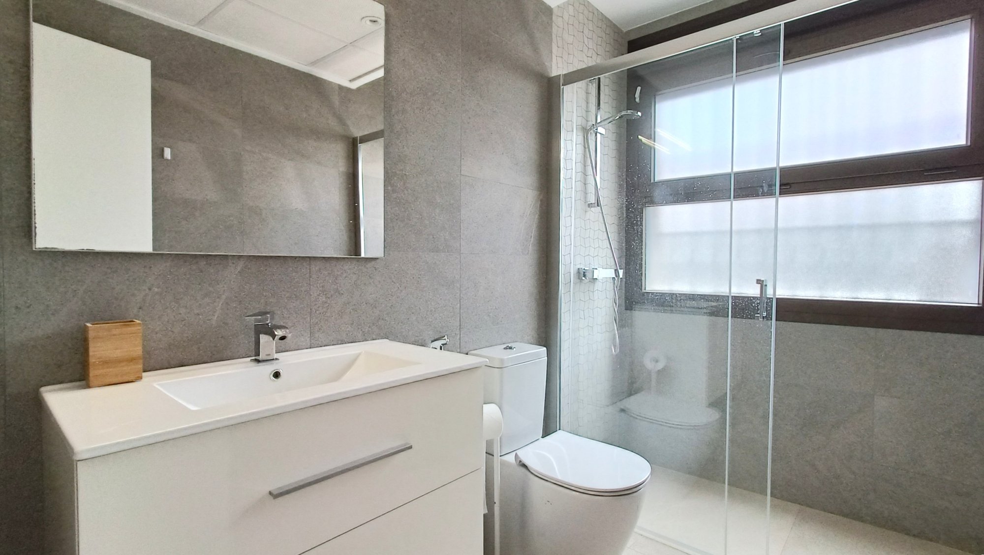 Villa for Sale in Vistabella Golf Entre Naranjos, Alicante