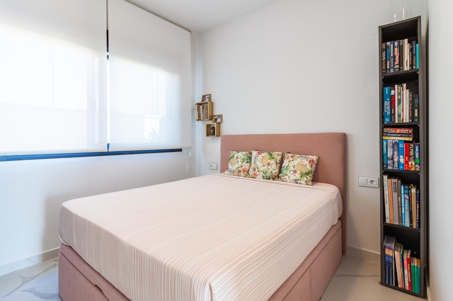 Apartment for Sale in San Miguel de Salinas, Alicante