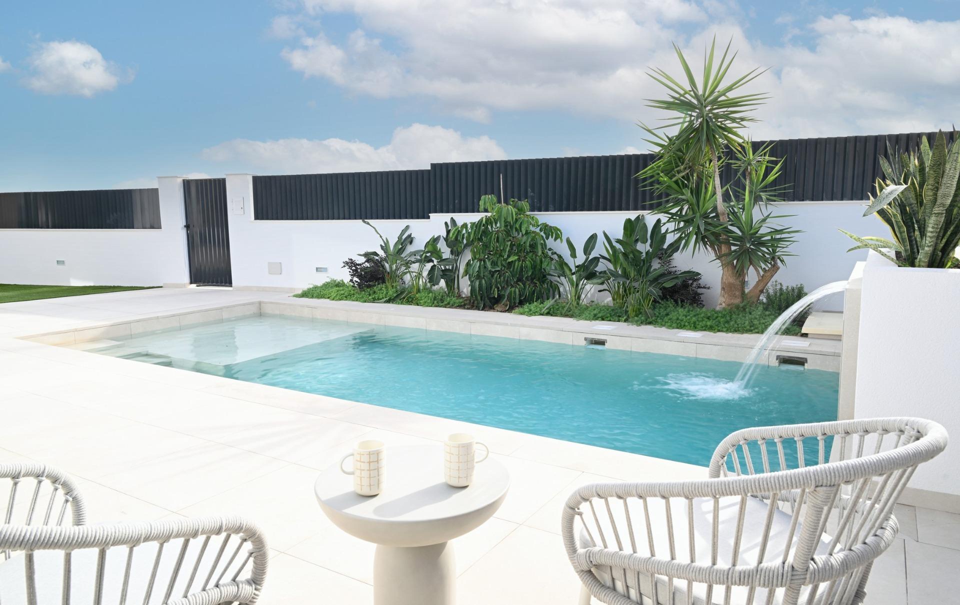 NEW BUILD VILLAS IN PINOSO