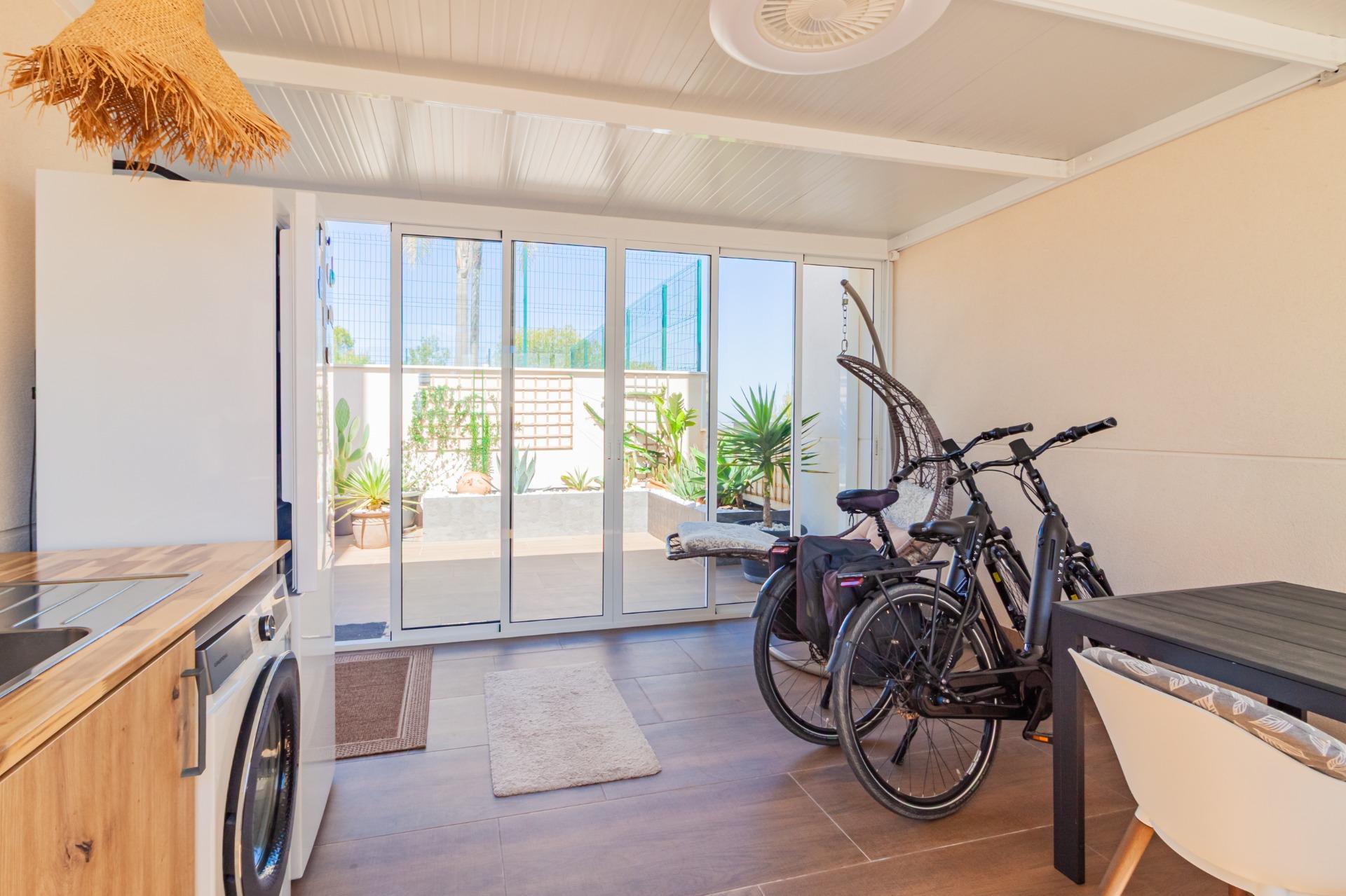 Apartment for Sale in San Miguel de Salinas, Alicante