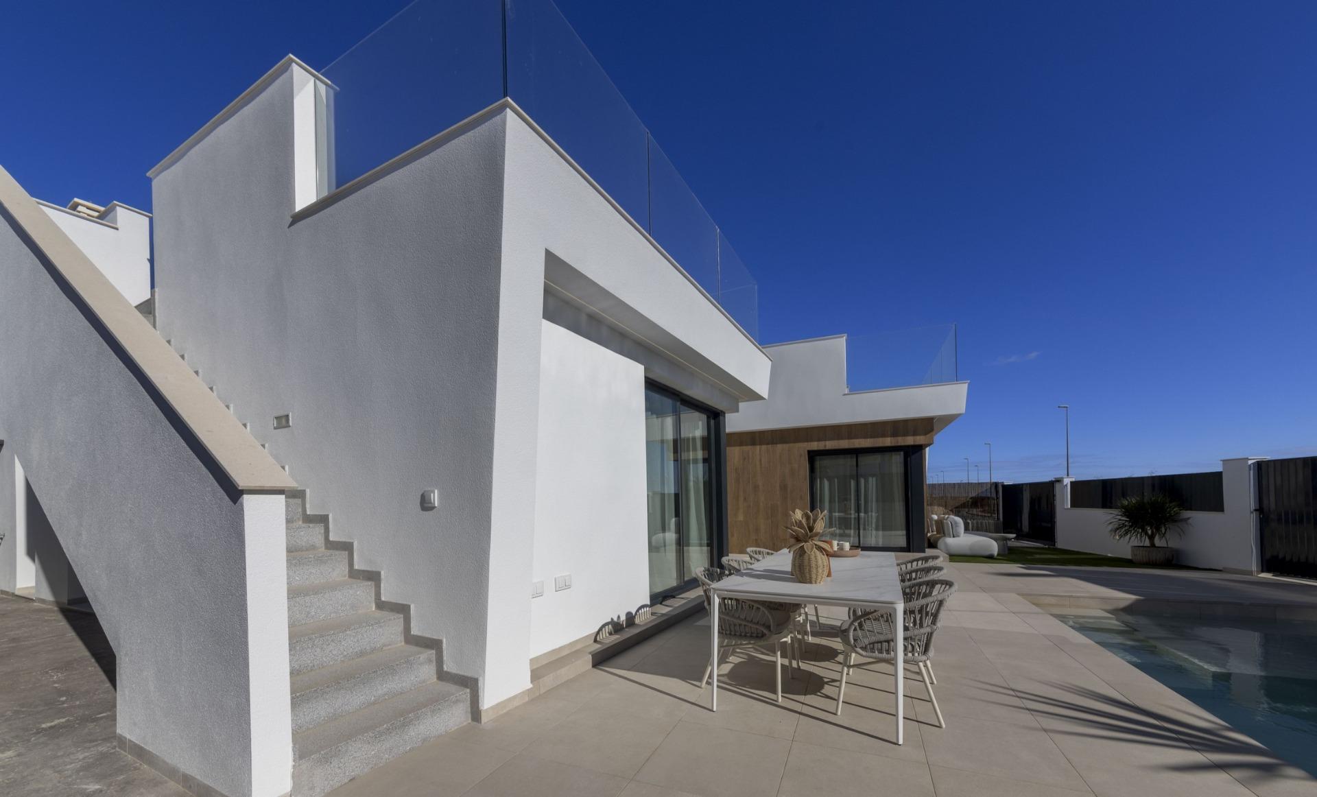 NEW BUILD VILLAS IN PINOSO