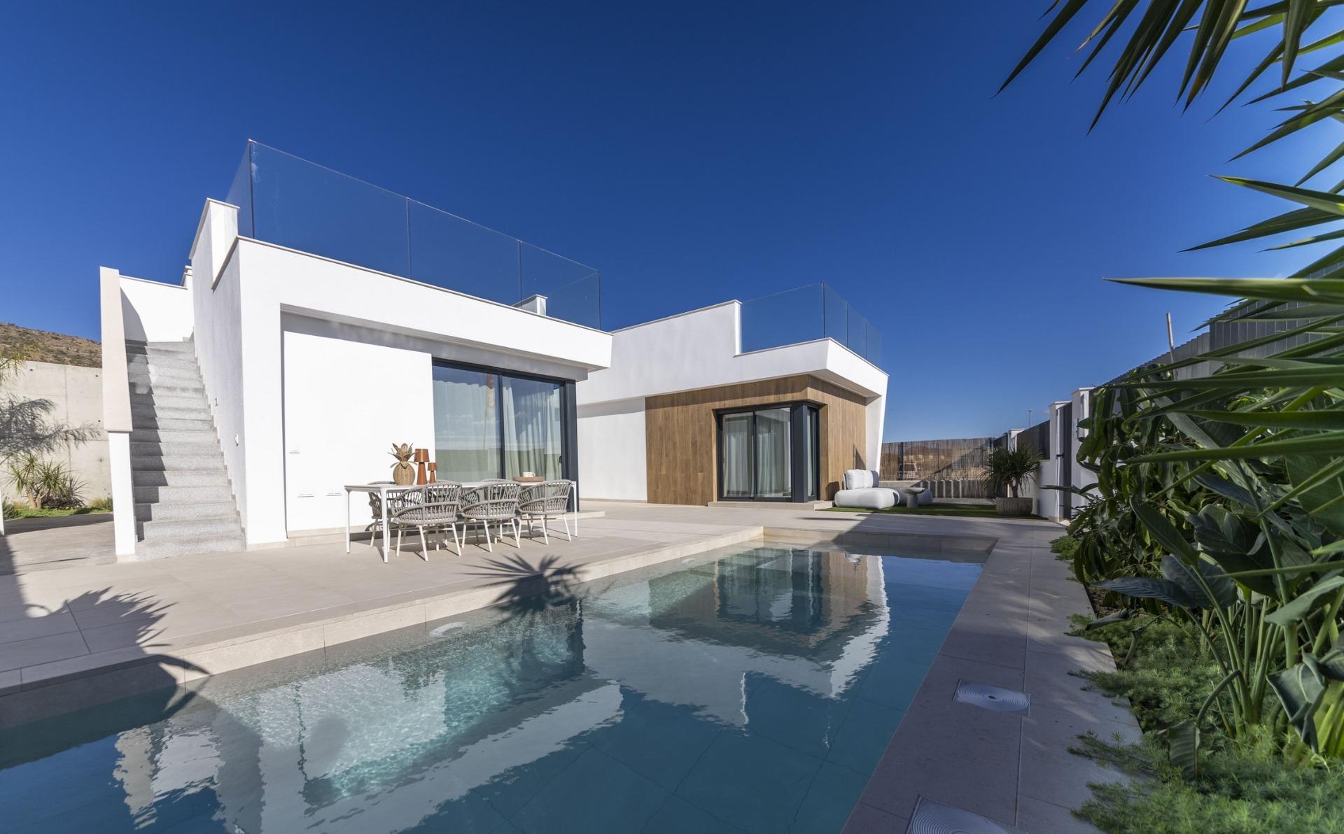 NEW BUILD ONE LEVEL VILLAS IN ALTAONA GOLF RESORT, MURCIA