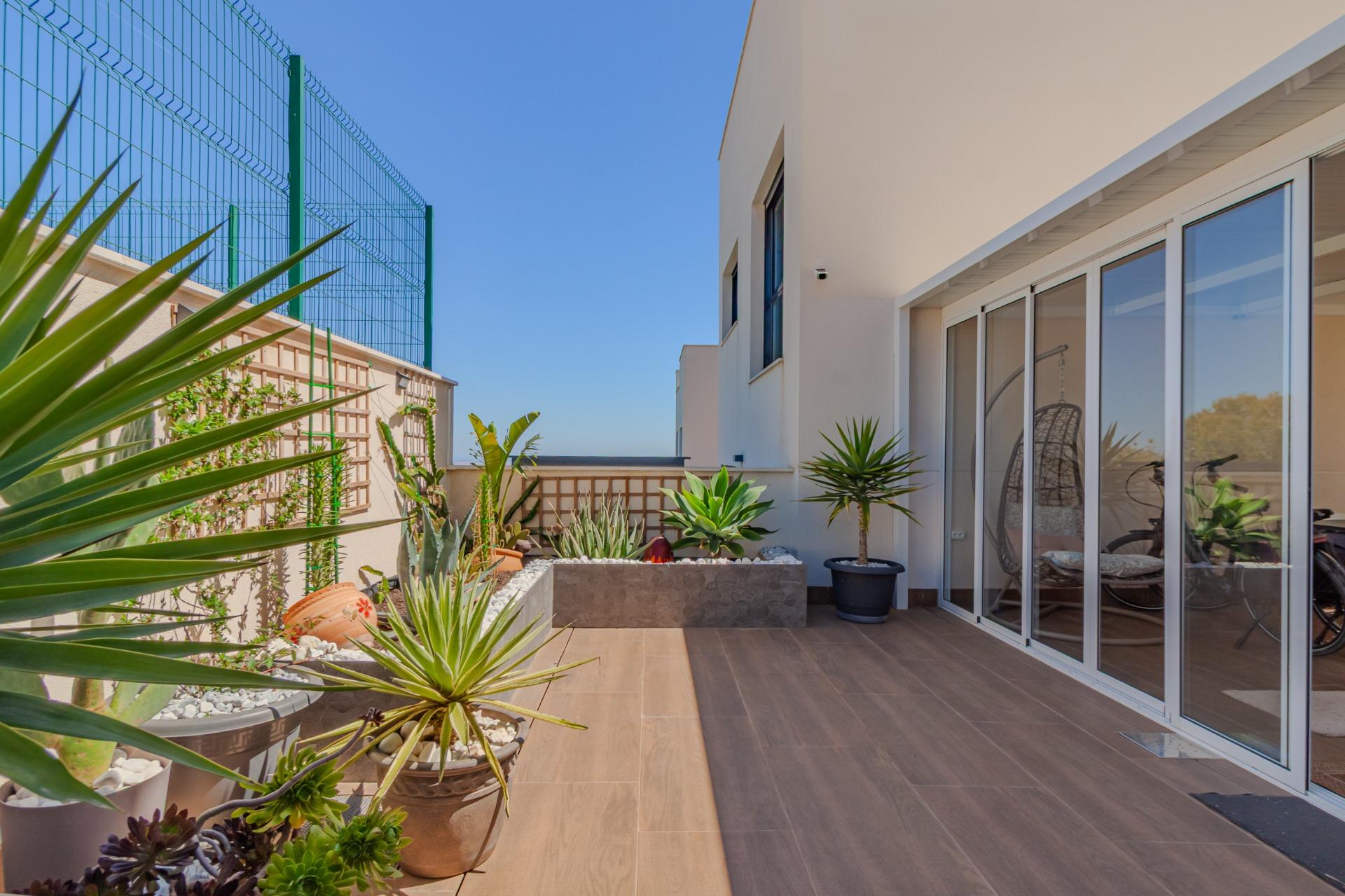 Apartment for Sale in San Miguel de Salinas, Alicante