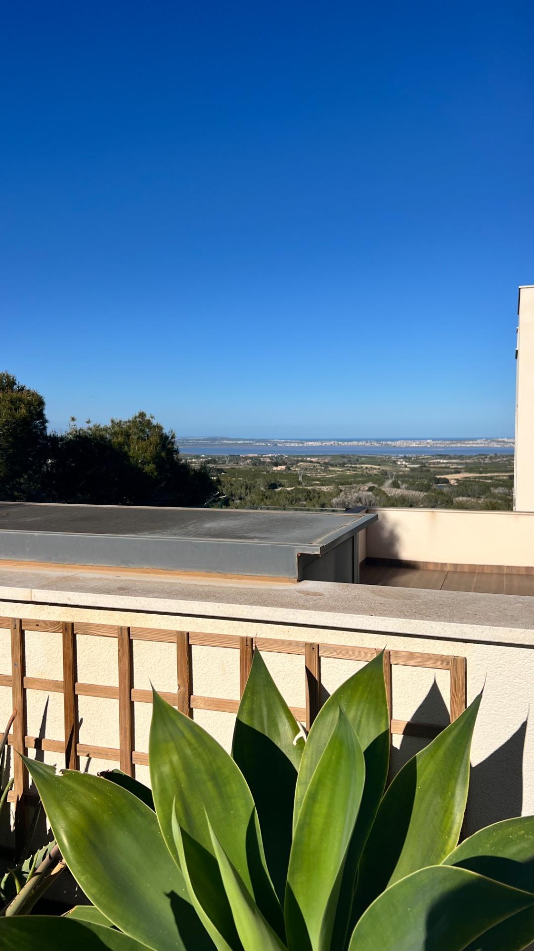 Apartment for Sale in San Miguel de Salinas, Alicante