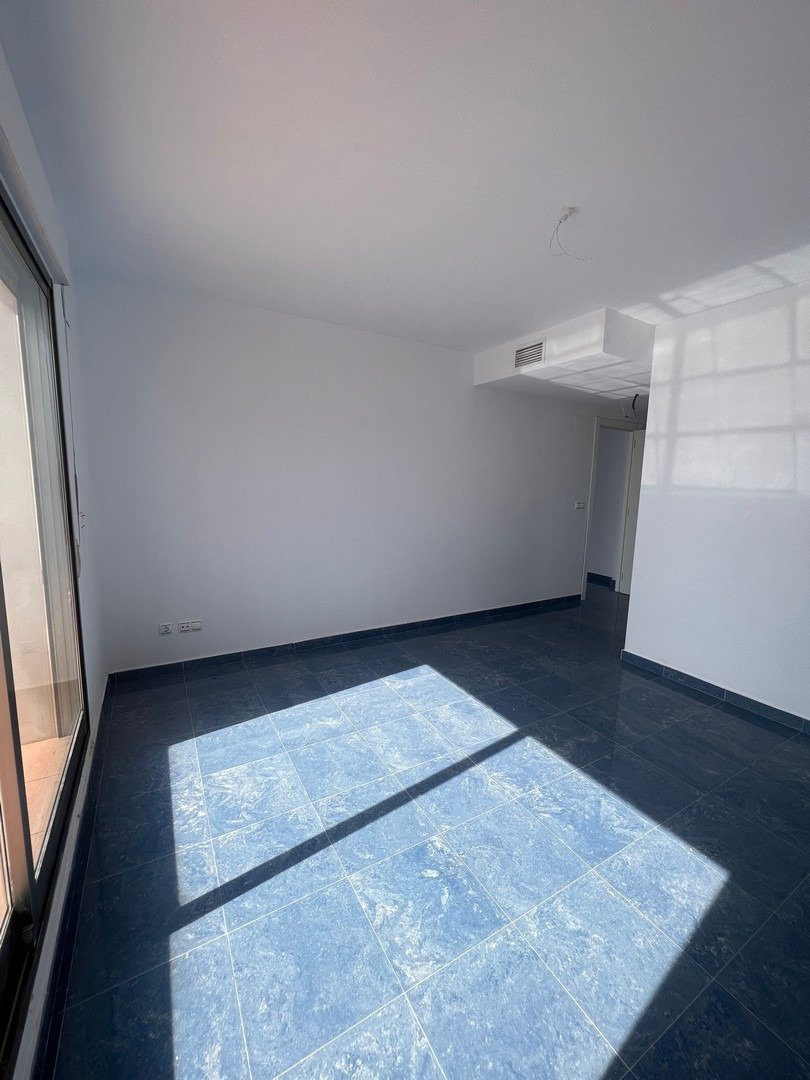 BEAUTIFUL PENTHOUSE WITH SEA VIEWS IN CALPE