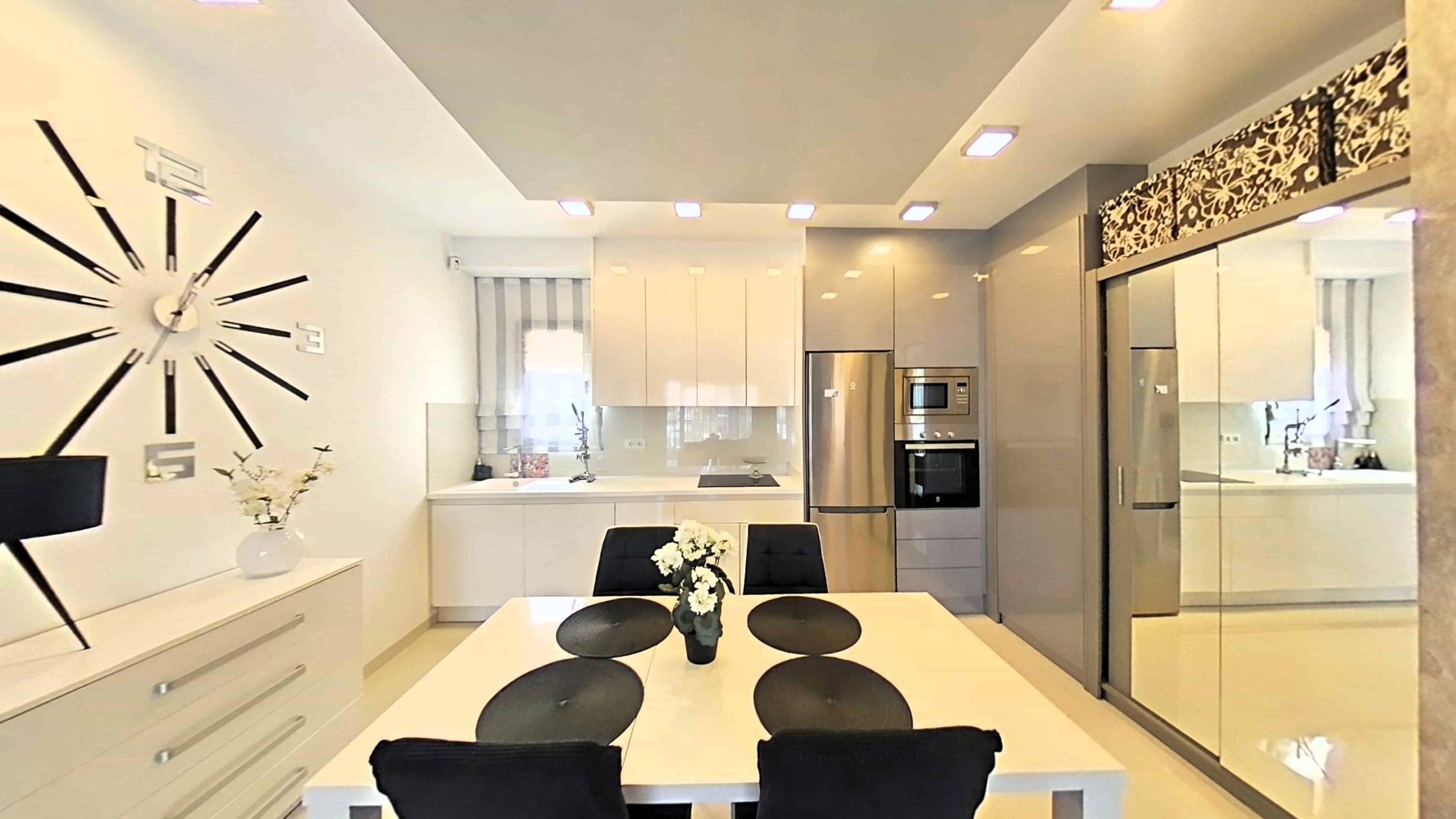Apartment for Sale in Pilar de La Horadada, Alicante