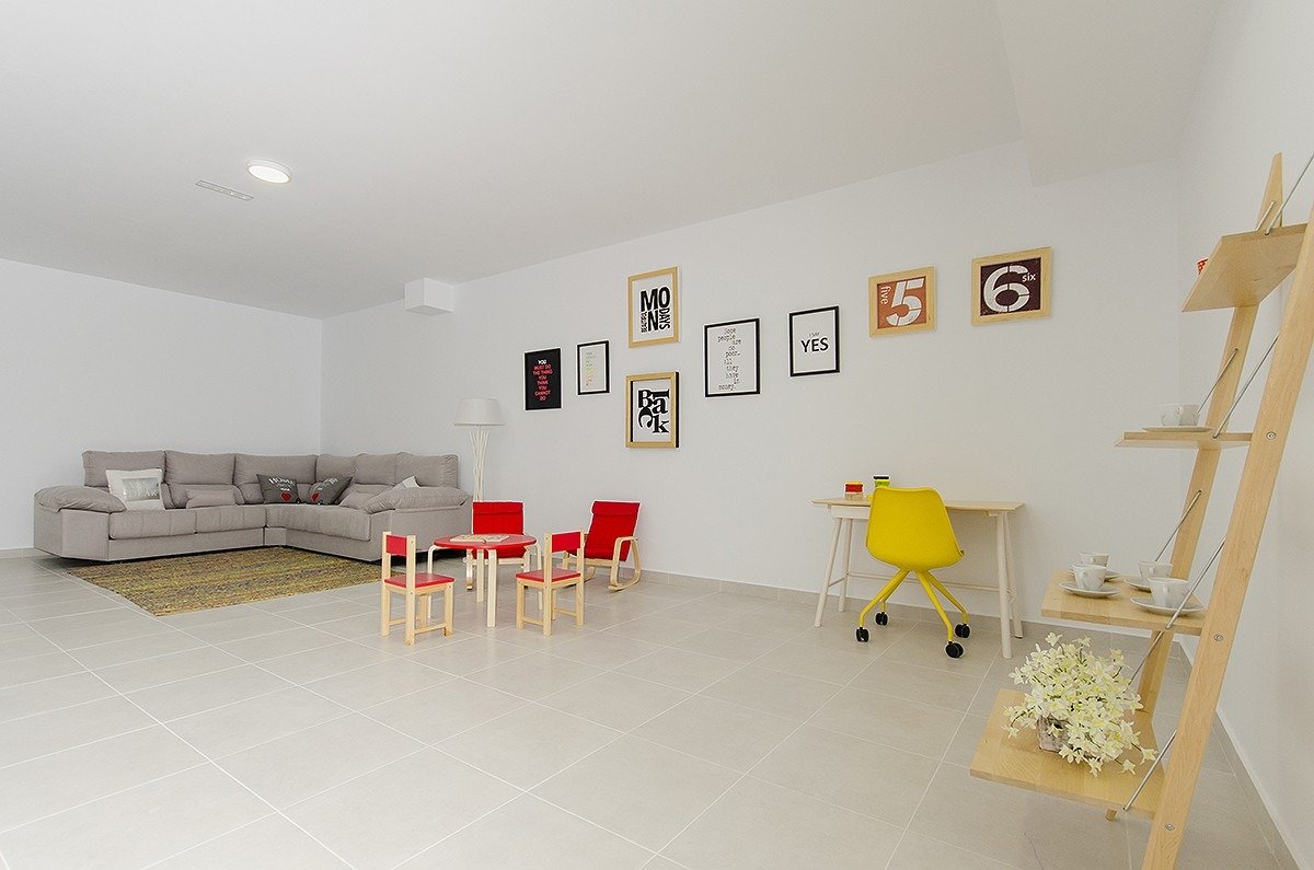 NEW BUILD VILLAS NEAR ROJALES