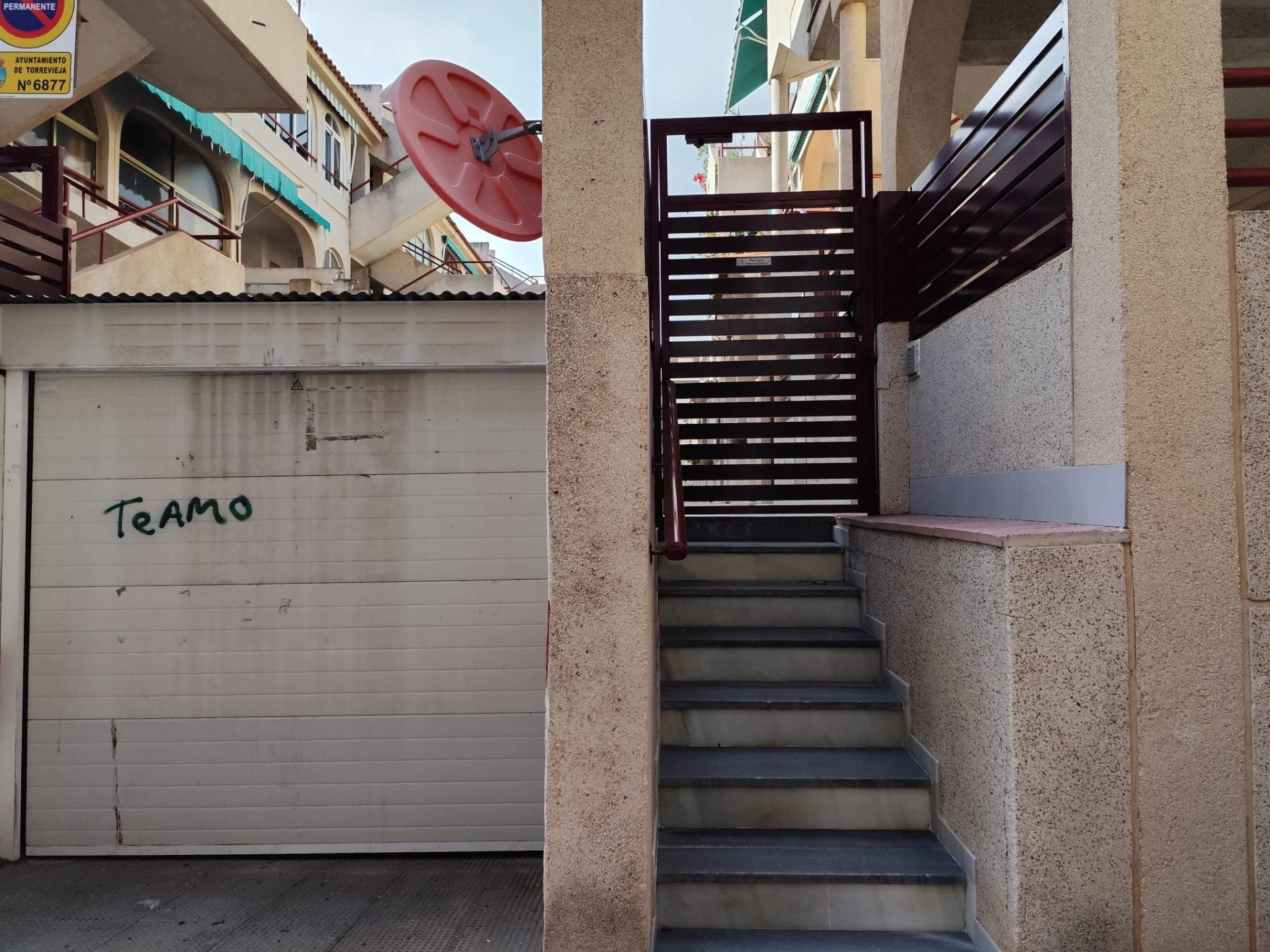 Apartment for Sale in Torrevieja, Alicante