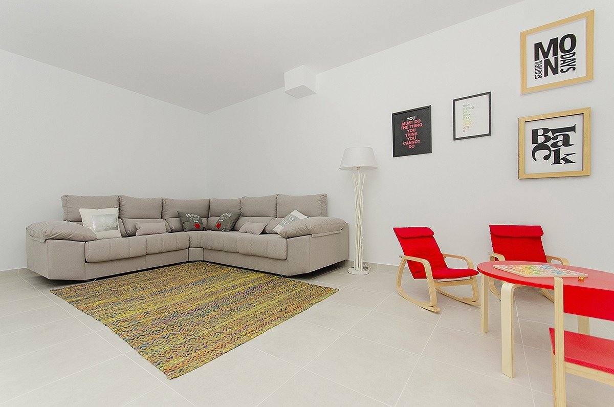 NEW BUILD VILLAS NEAR ROJALES
