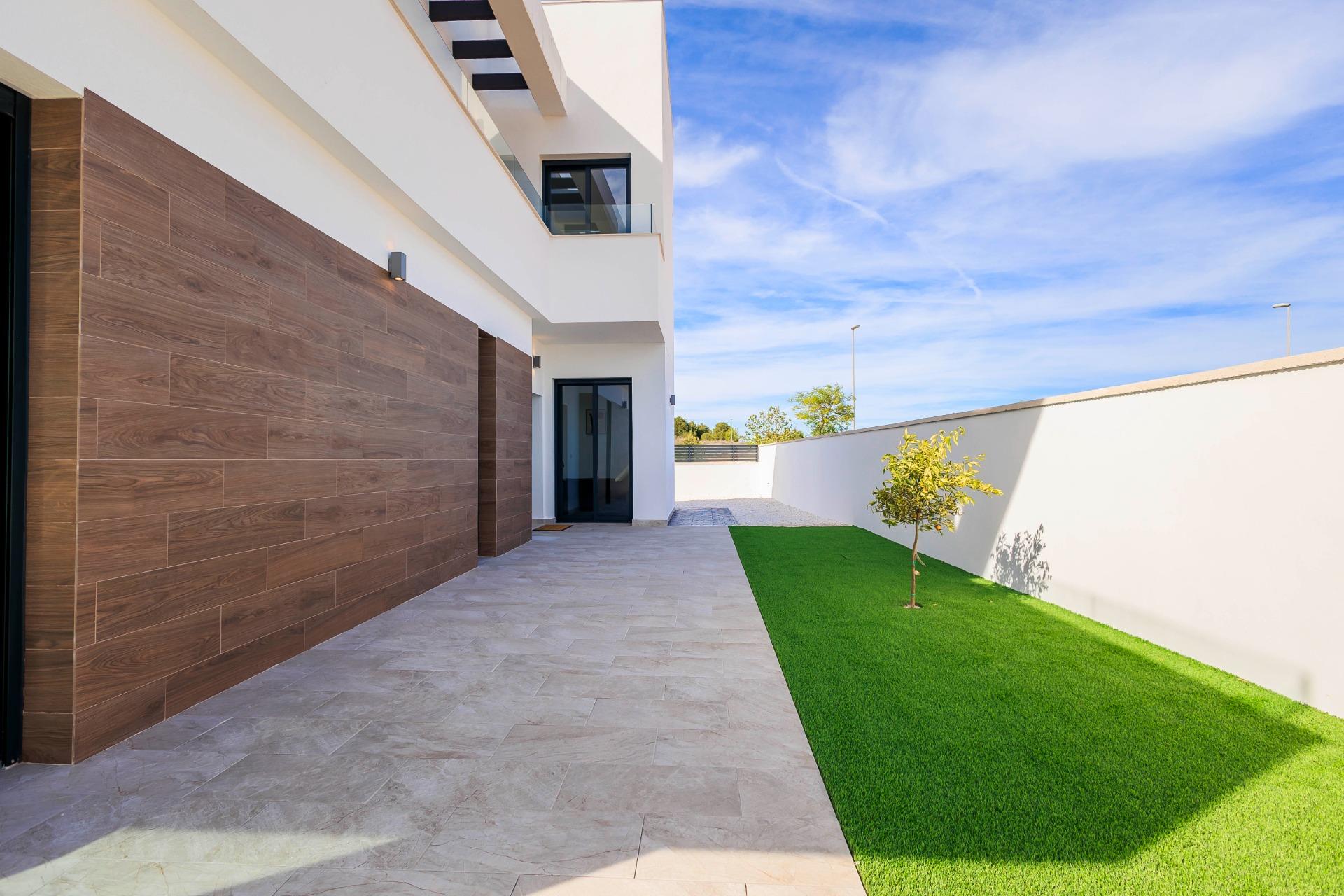 NEW BUILD RESIDENTIAL OF BUNGALOW APARTMENTS IN LOS BALCONES