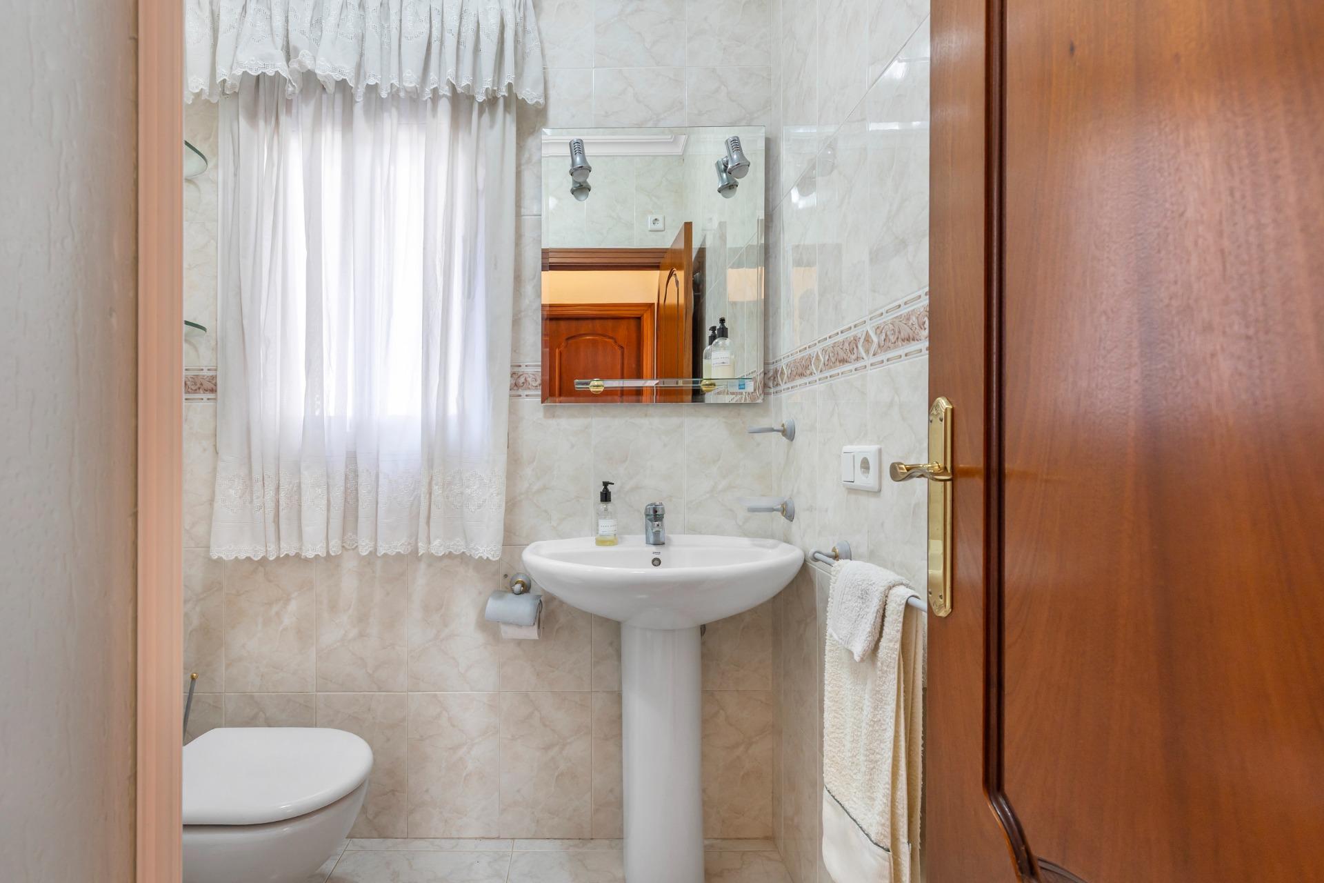 Villa for Sale in Rojales, Alicante