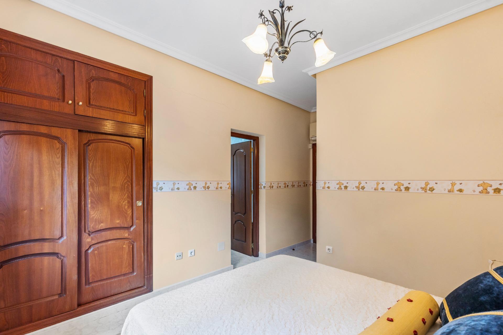 Villa for Sale in Rojales, Alicante