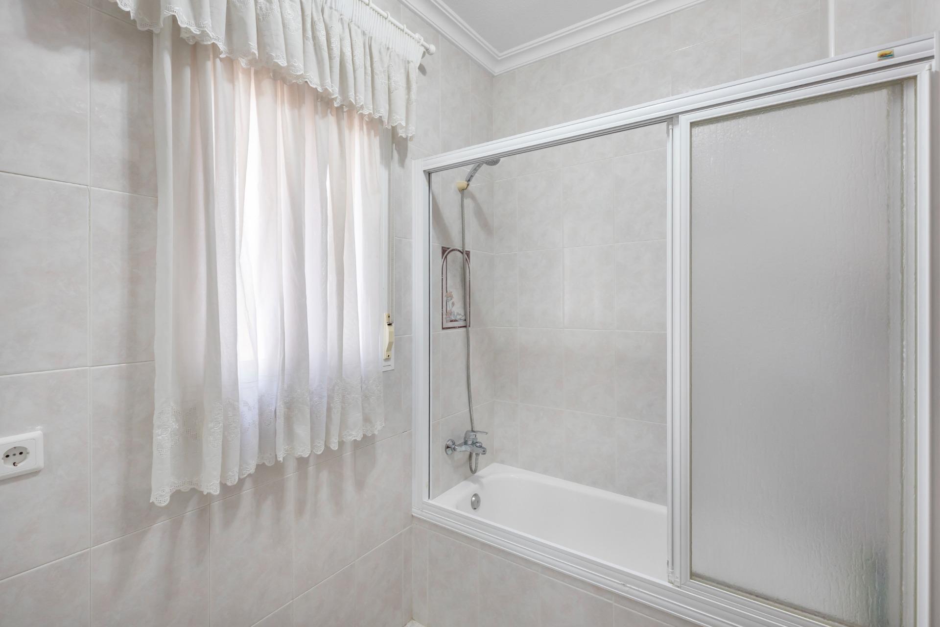 Villa for Sale in Rojales, Alicante