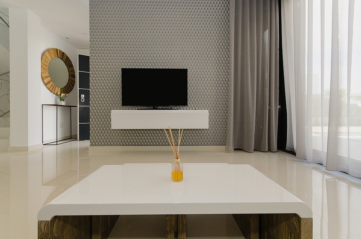 NEW BUILD VILLAS NEAR ROJALES