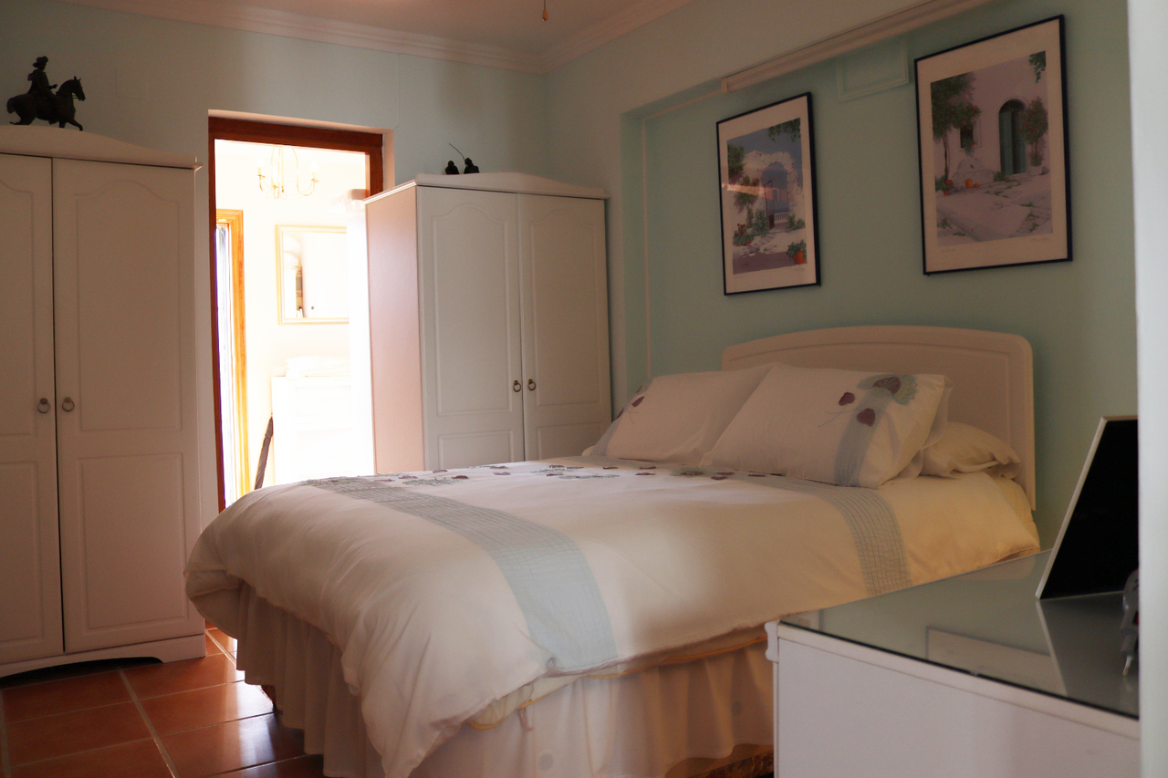 Villa for Sale in Benigembla, Alicante