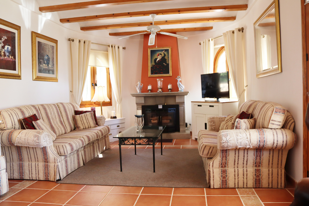 Villa for Sale in Benigembla, Alicante