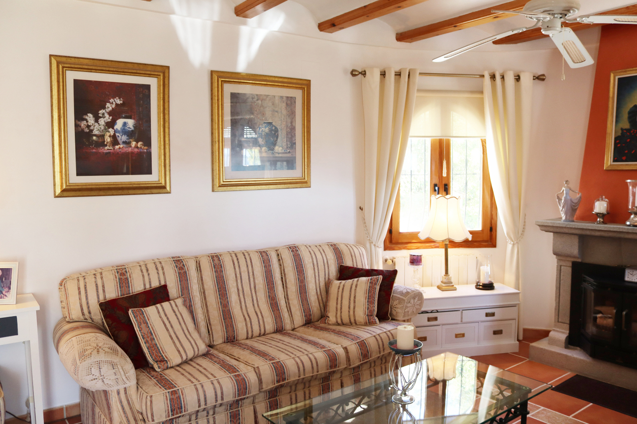 Villa for Sale in Benigembla, Alicante
