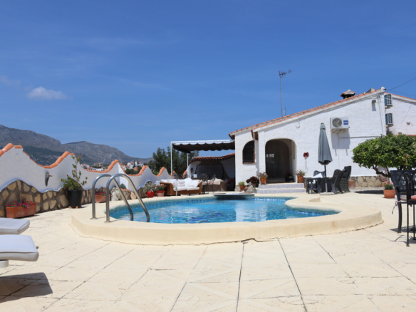 Villa for Sale in Orba, Alicante