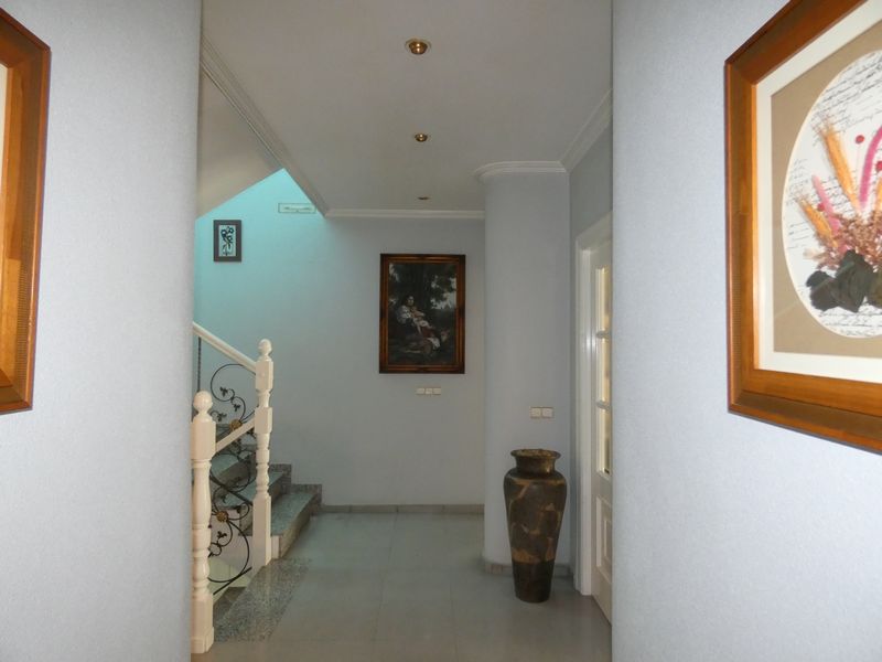 Villa for Sale in Almoradi, Alicante