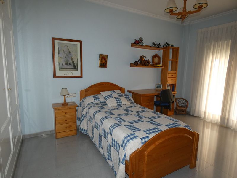 Villa for Sale in Almoradi, Alicante