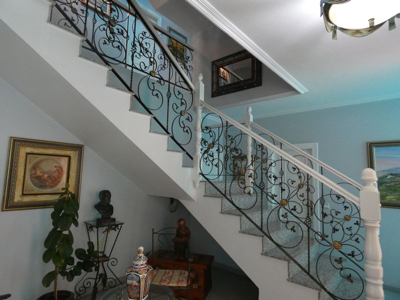 Villa for Sale in Almoradi, Alicante