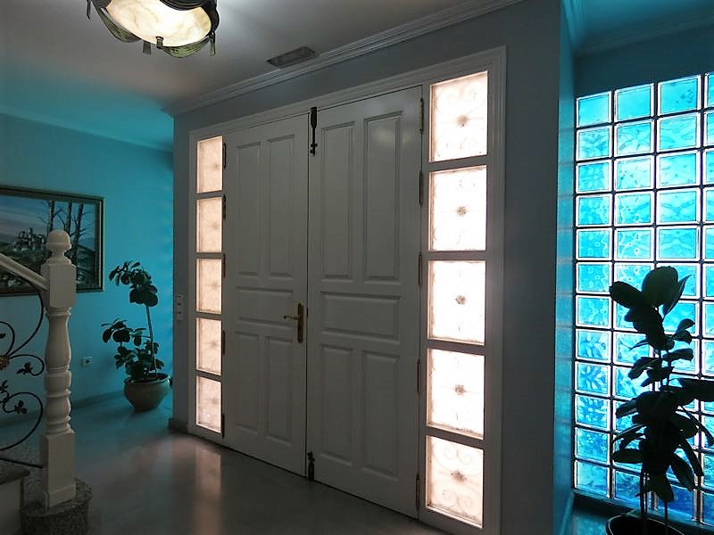 Villa for Sale in Almoradi, Alicante