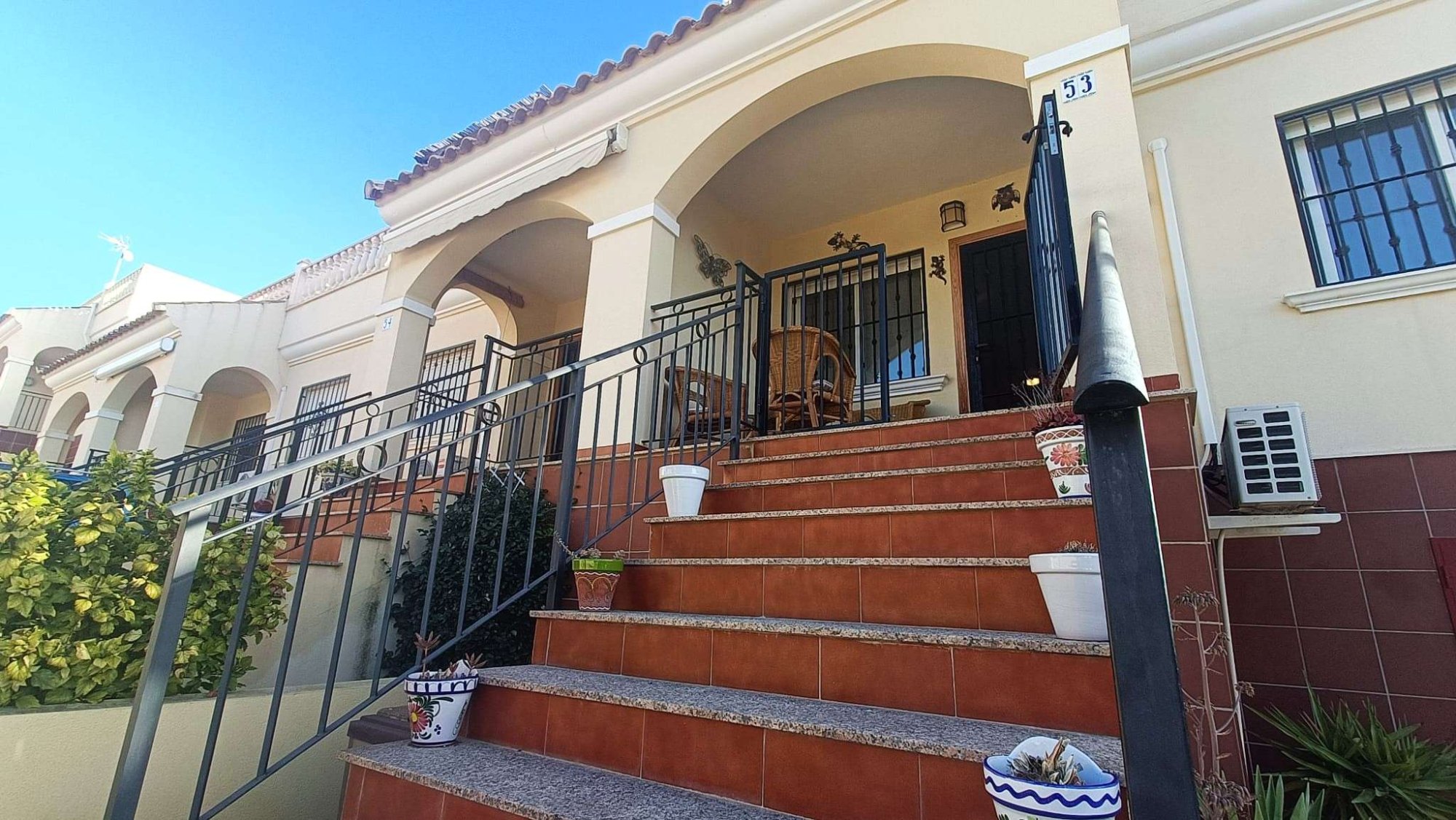 Bungalow for Sale in Algorfa, Alicante