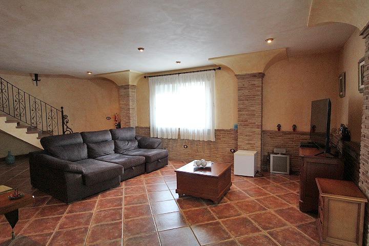 Villa for Sale in San Miguel de Salinas, Alicante