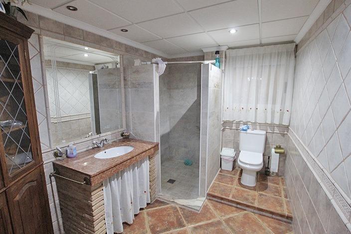 Villa for Sale in San Miguel de Salinas, Alicante