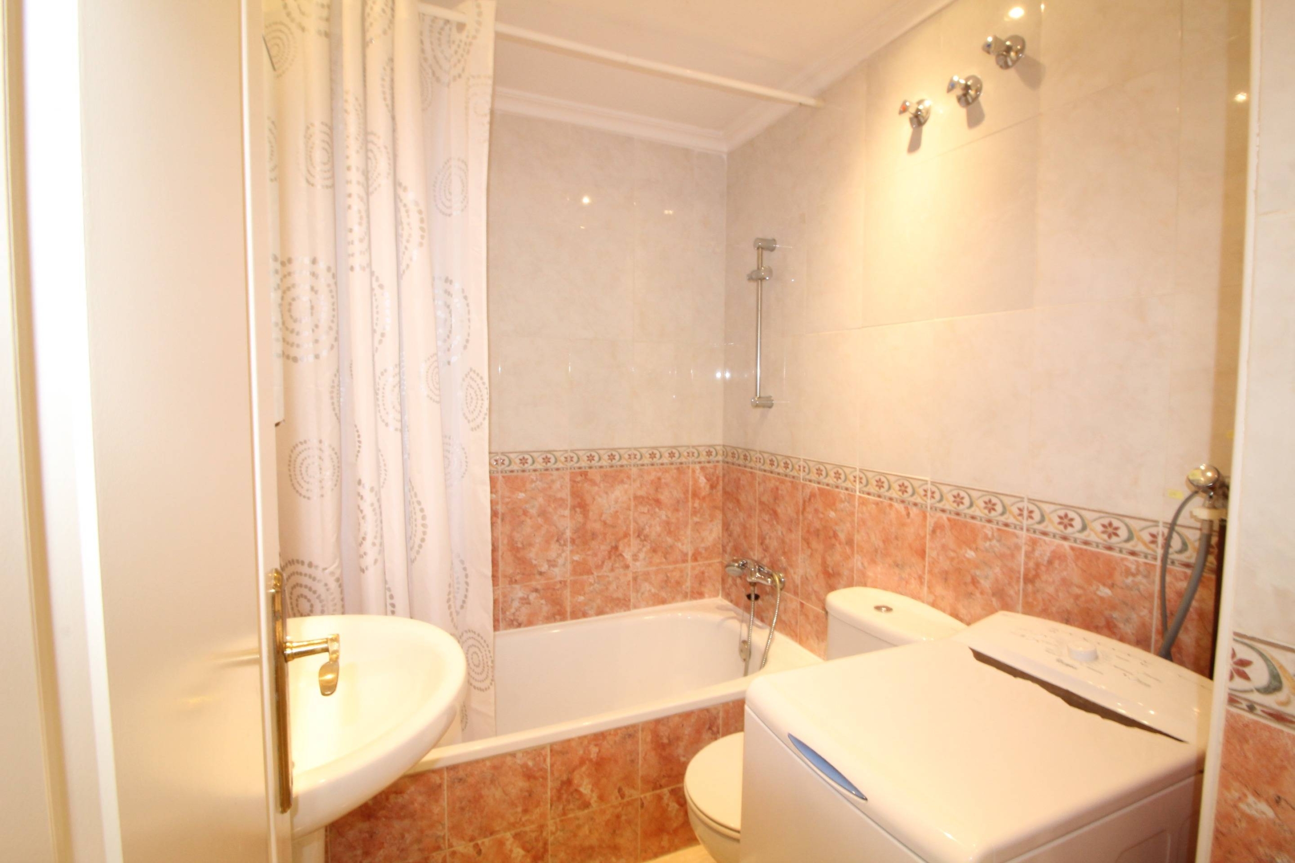 Apartment for Sale in Torrevieja, Alicante