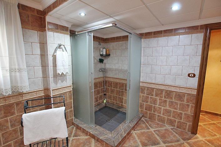 Villa for Sale in San Miguel de Salinas, Alicante