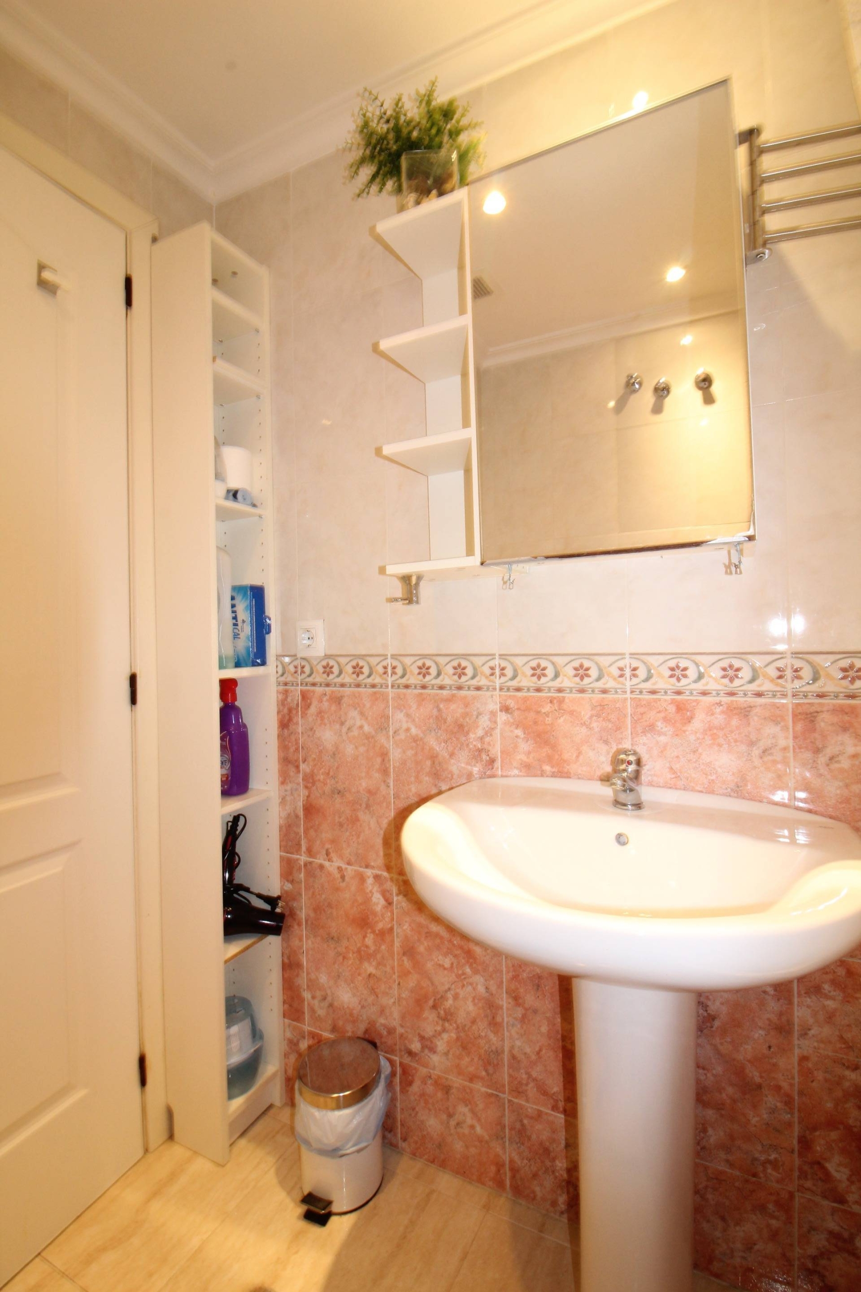 Apartment for Sale in Torrevieja, Alicante