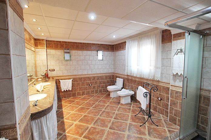 Villa for Sale in San Miguel de Salinas, Alicante