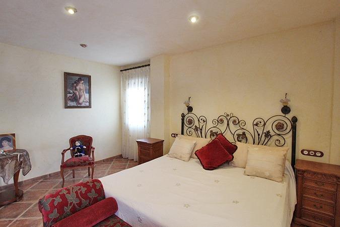 Villa for Sale in San Miguel de Salinas, Alicante