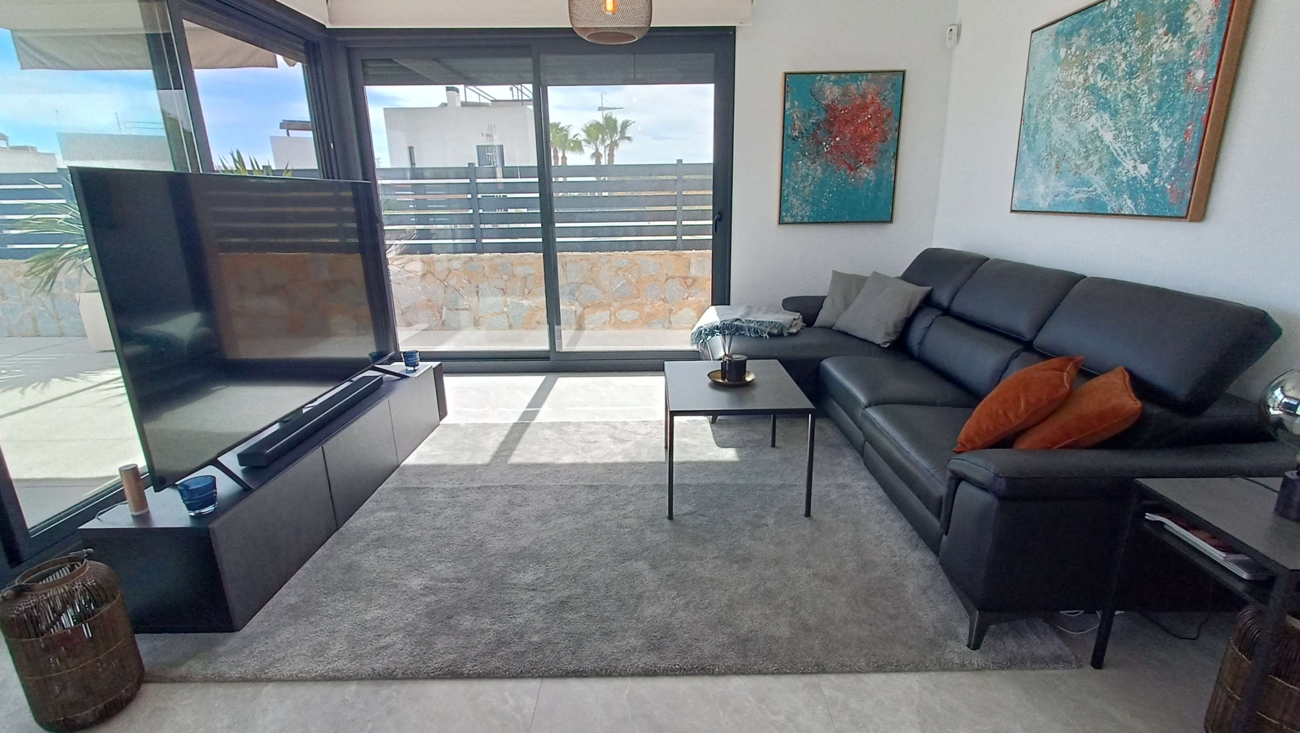 Villa for Sale in Algorfa, Alicante