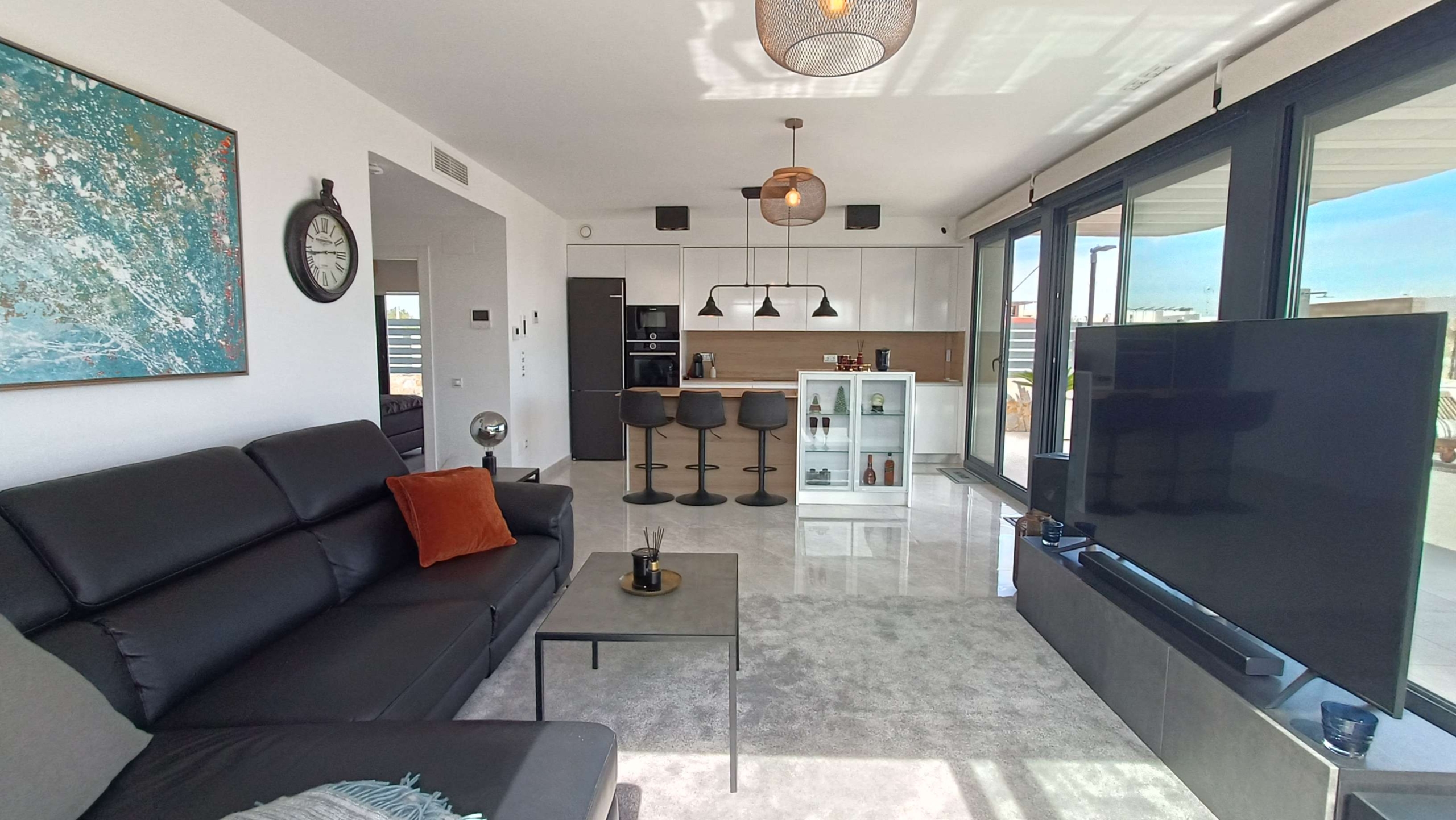 Villa for Sale in Algorfa, Alicante