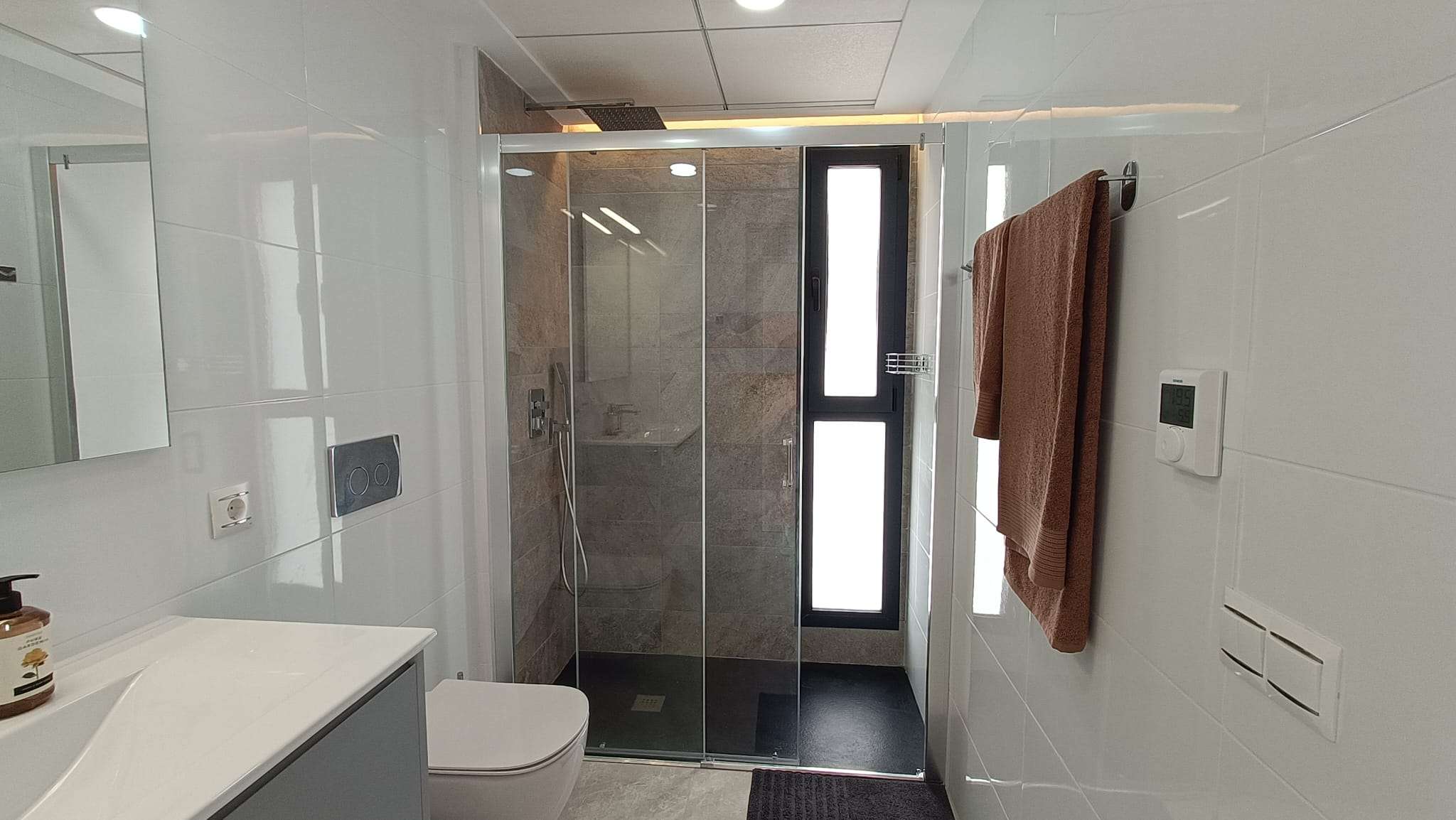 Villa for Sale in Algorfa, Alicante