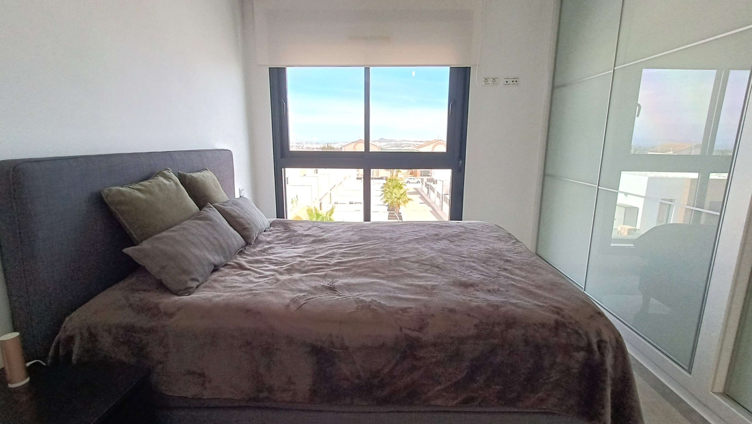 Villa for Sale in Algorfa, Alicante