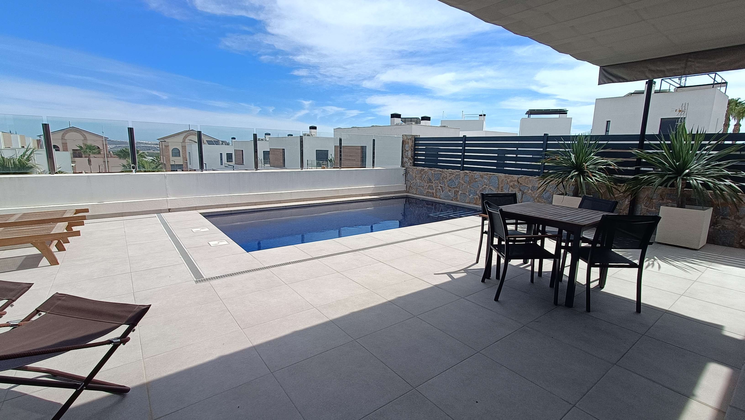 Villa for Sale in Algorfa, Alicante