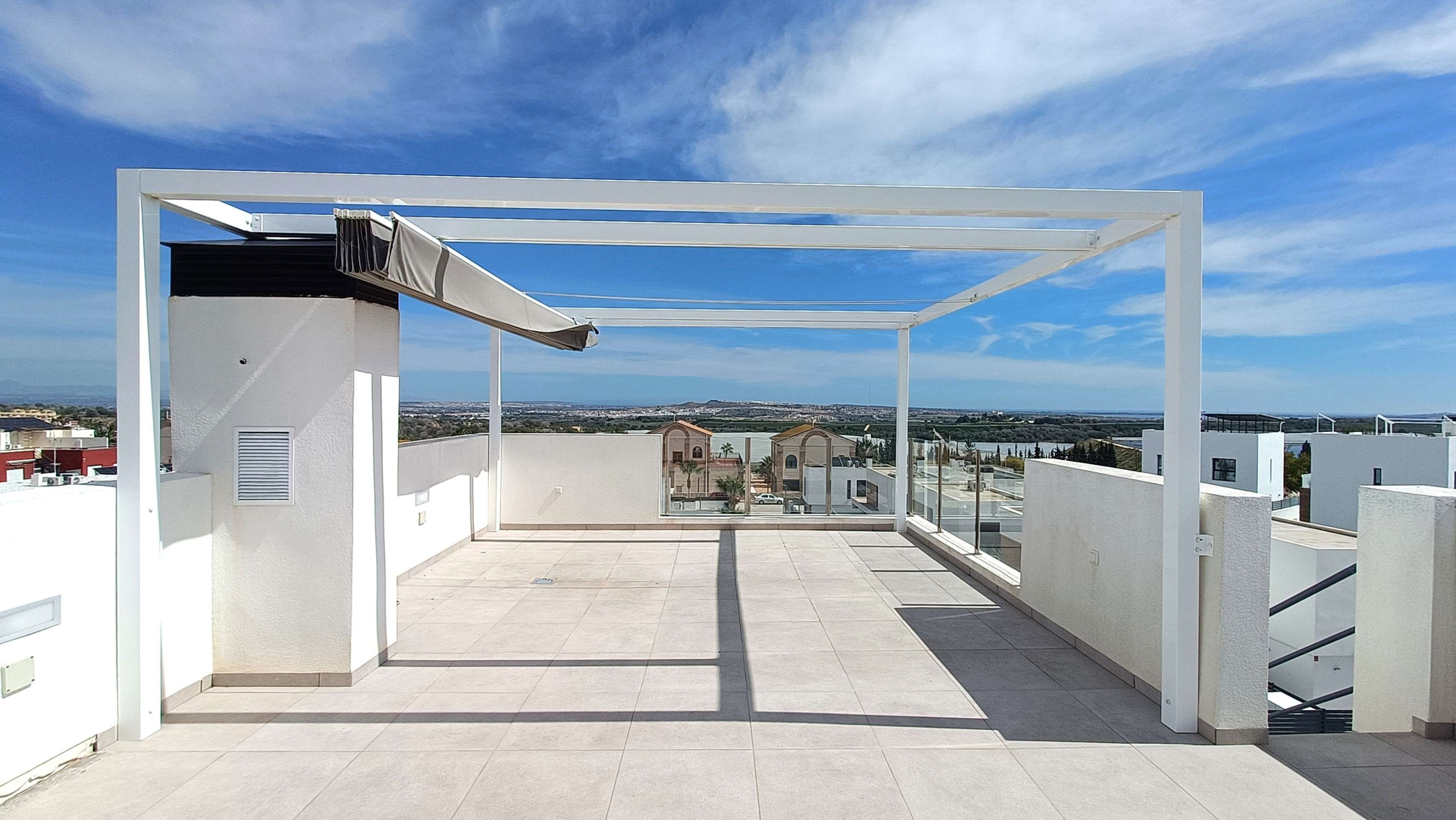 Villa for Sale in Algorfa, Alicante