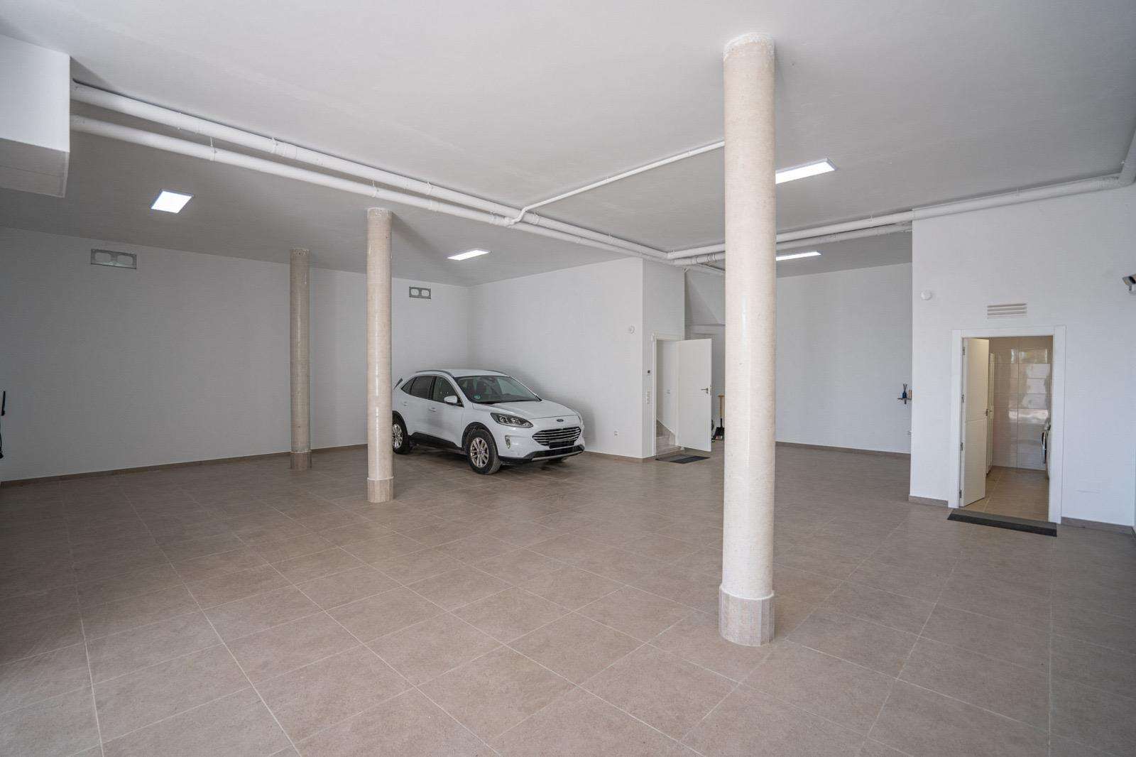 Villa for Sale in Algorfa, Alicante